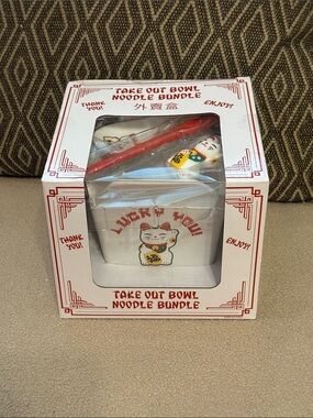 Lucky Cat Noodle Bowl Set